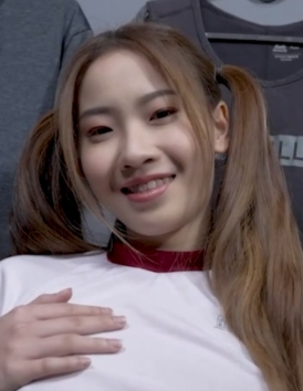 李曼妮(Li Manni)个人资料照片